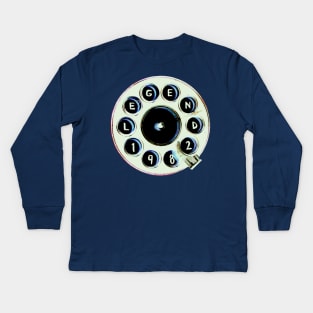 1982 Birthday, Retro Phone, 1982 Legend, Born in 1982 Kids Long Sleeve T-Shirt